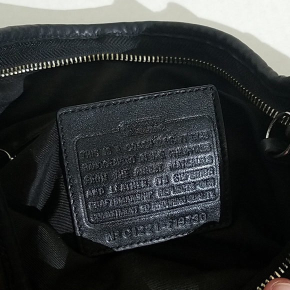 Coach black cross body bag B18 - Picture 4 of 8